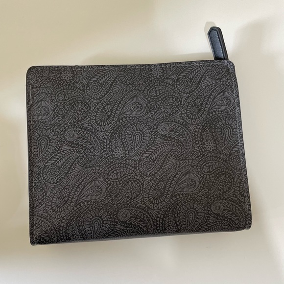 Liberty London For British Airways First Class Black Paisley Toiletry Bag - Picture 5 of 10